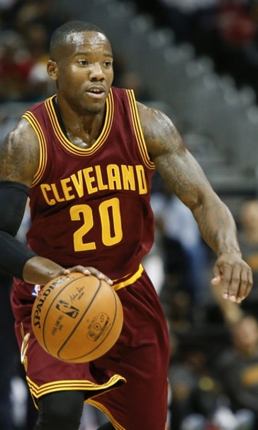 Kay Felder's debut give Canton Charge win over Swarm